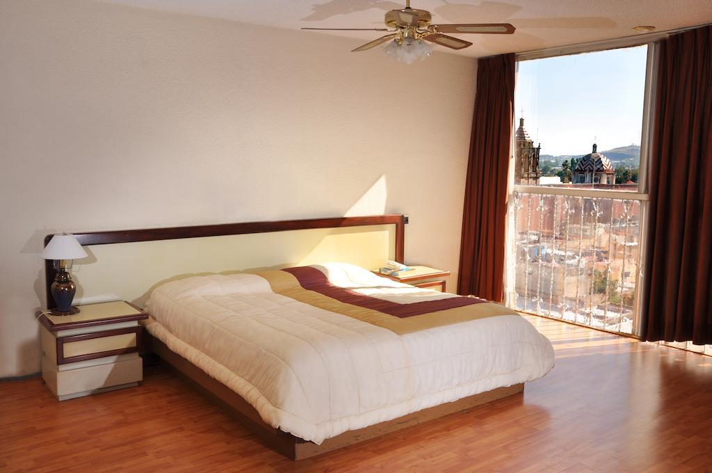 Hotel El Monte Salamanca Habitación foto