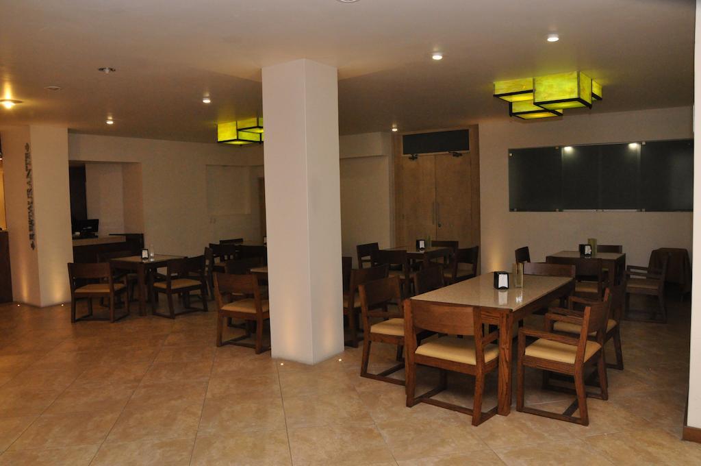 Hotel El Monte Salamanca Exterior foto